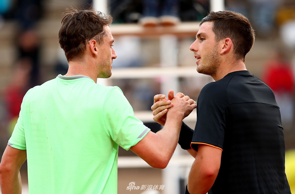 包含罗马实现出人意料胜利,成功晋级下一轮的词条 包含罗马实现出人意料胜利,成功晋级下一轮的词条