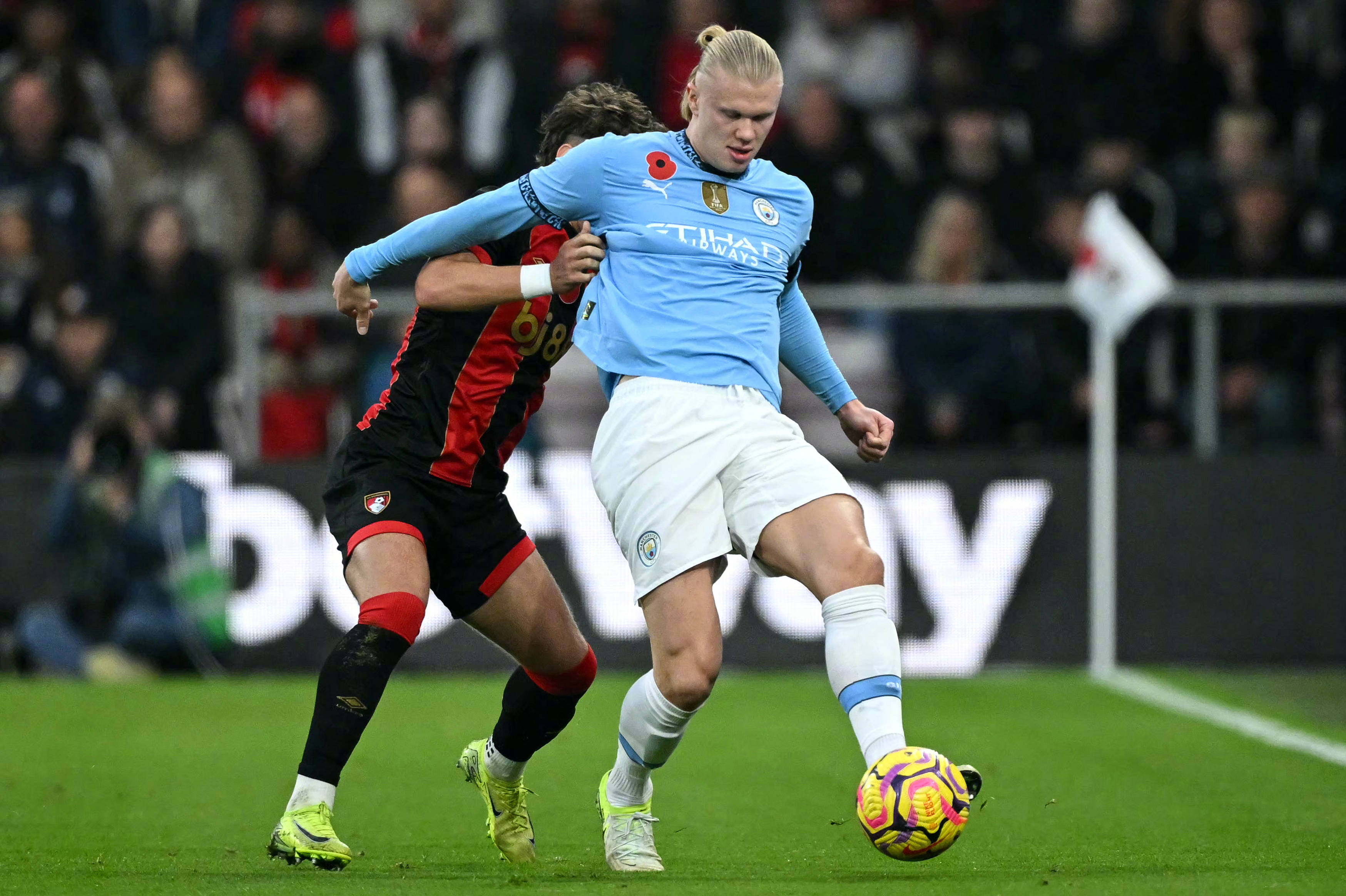 博恩茅斯客场大败,降级困扰的简单介绍 博恩茅斯客场大败,降级困扰的简单介绍