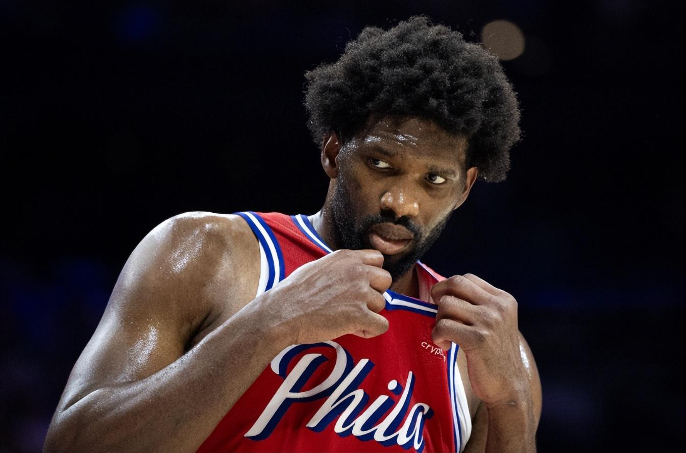 关于湖人B队爆冷湖人，恩比德高光表现的信息