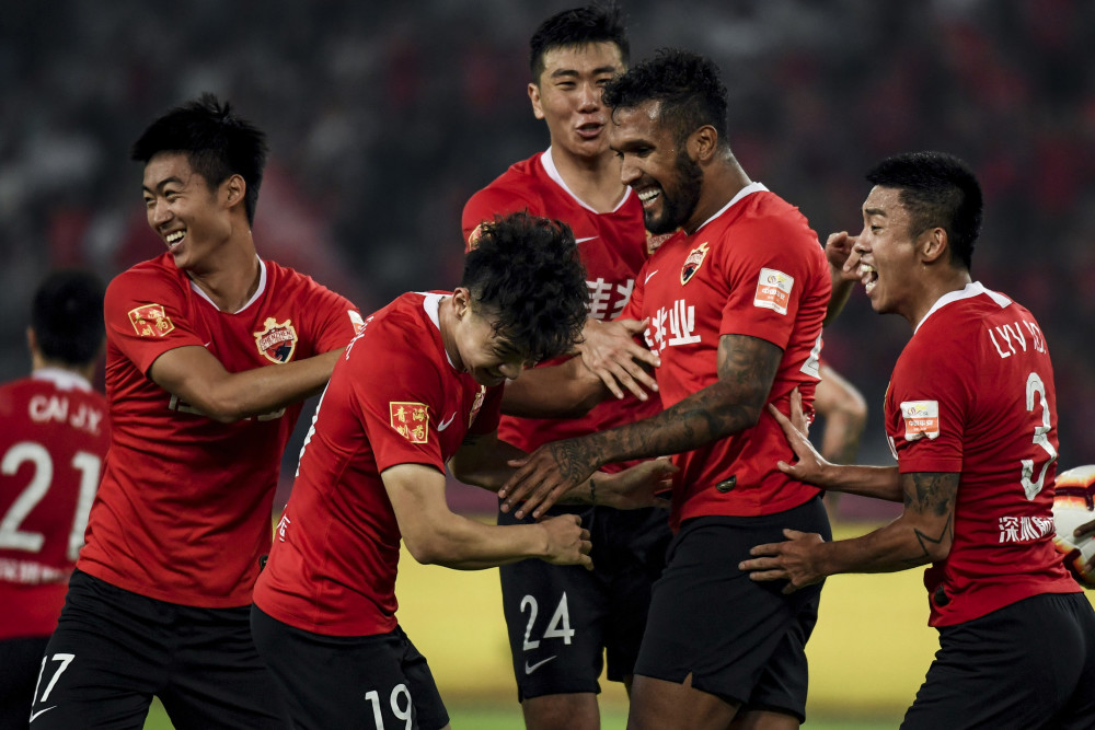 关于深圳佳兆业客场战平一方，保持不败走势的信息