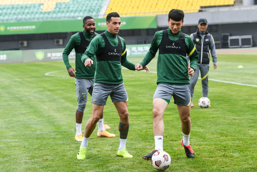 关于尼日尔足球俱乐部努力备战赛季,争取成功的信息 关于尼日尔足球俱乐部努力备战赛季,争取成功的信息