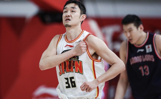 PG电子APP链接-帕尔马逆转胜利，豪取关键三分的简单介绍