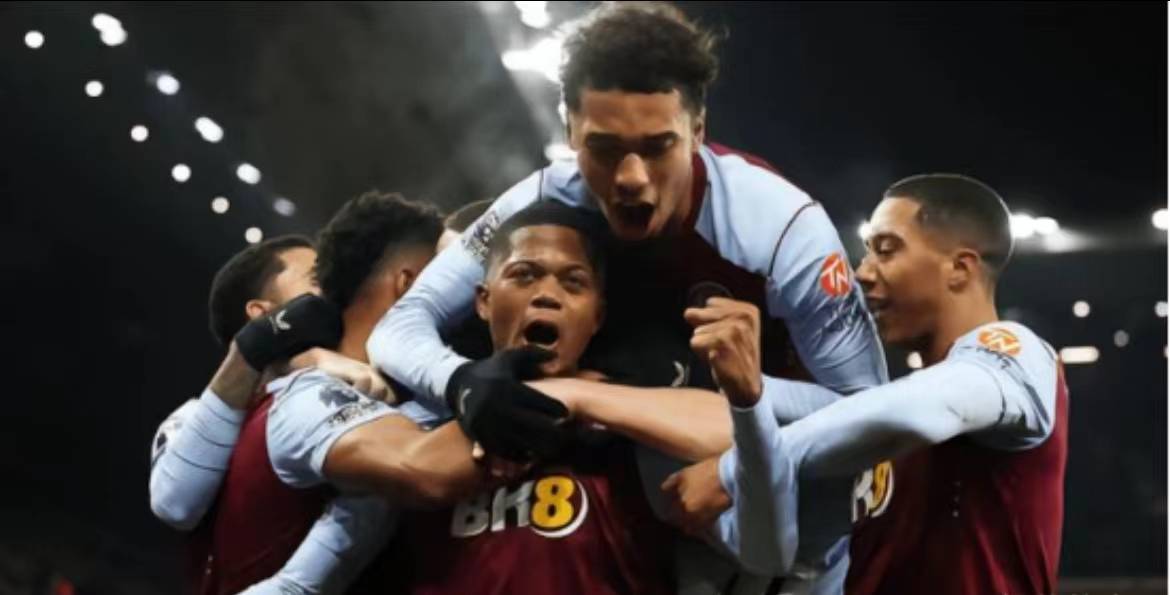 关于阿斯顿维拉主场惨败，遭遇三连败的信息