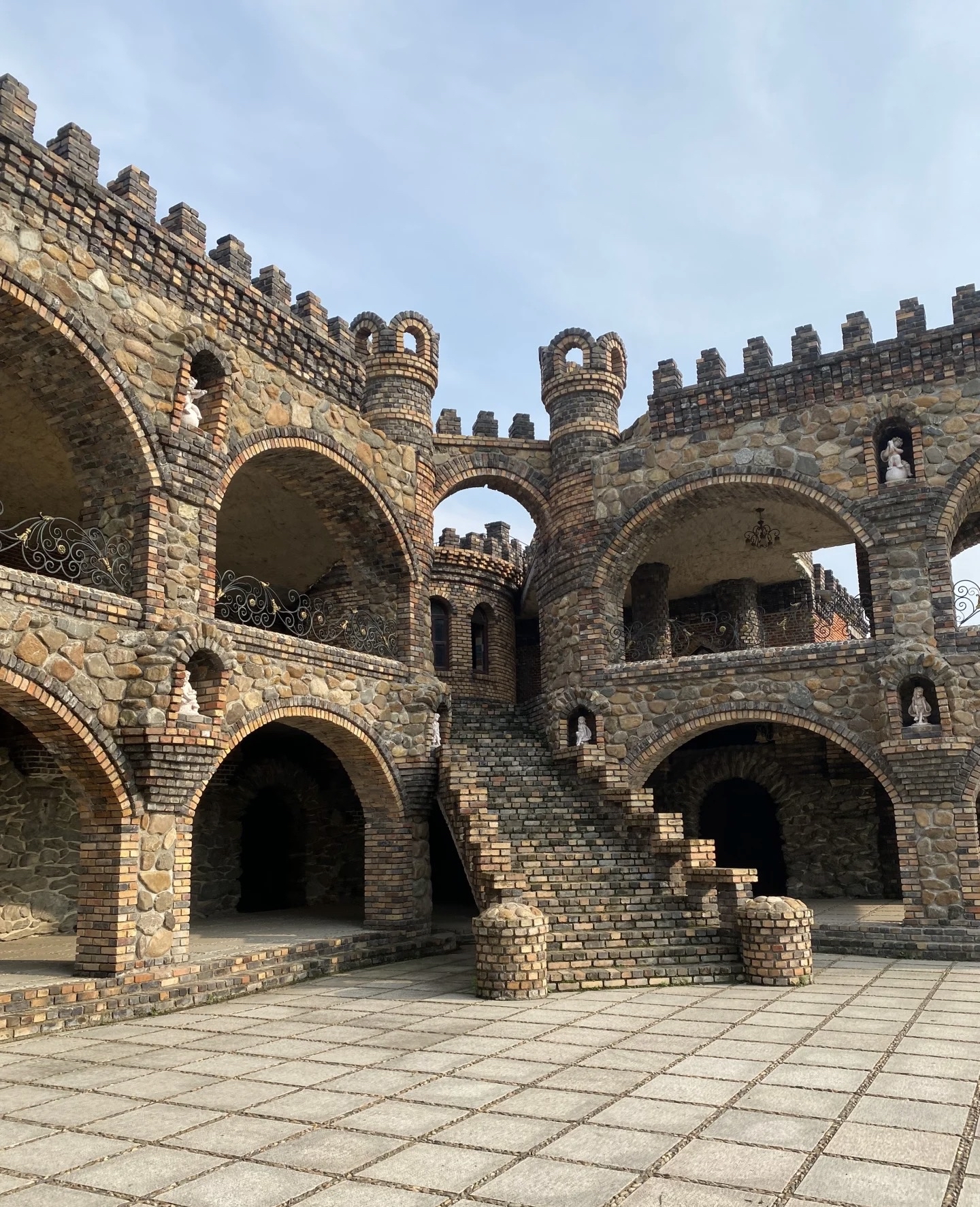 PG电子APP链接-比利时克罗地亚冰岛热身，瑞士奥地利达布隆茨克守卫城池的简单介绍