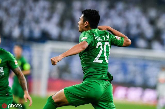 包含上港豪取七连胜，稳坐积分榜次席！的词条