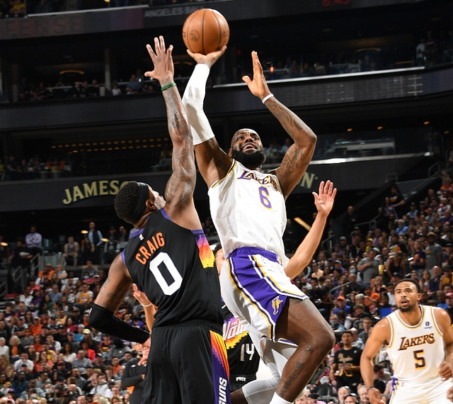 包含湖人B队血洗希腊男篮,哈里斯高光表现的词条 包含湖人B队血洗希腊男篮,哈里斯高光表现的词条