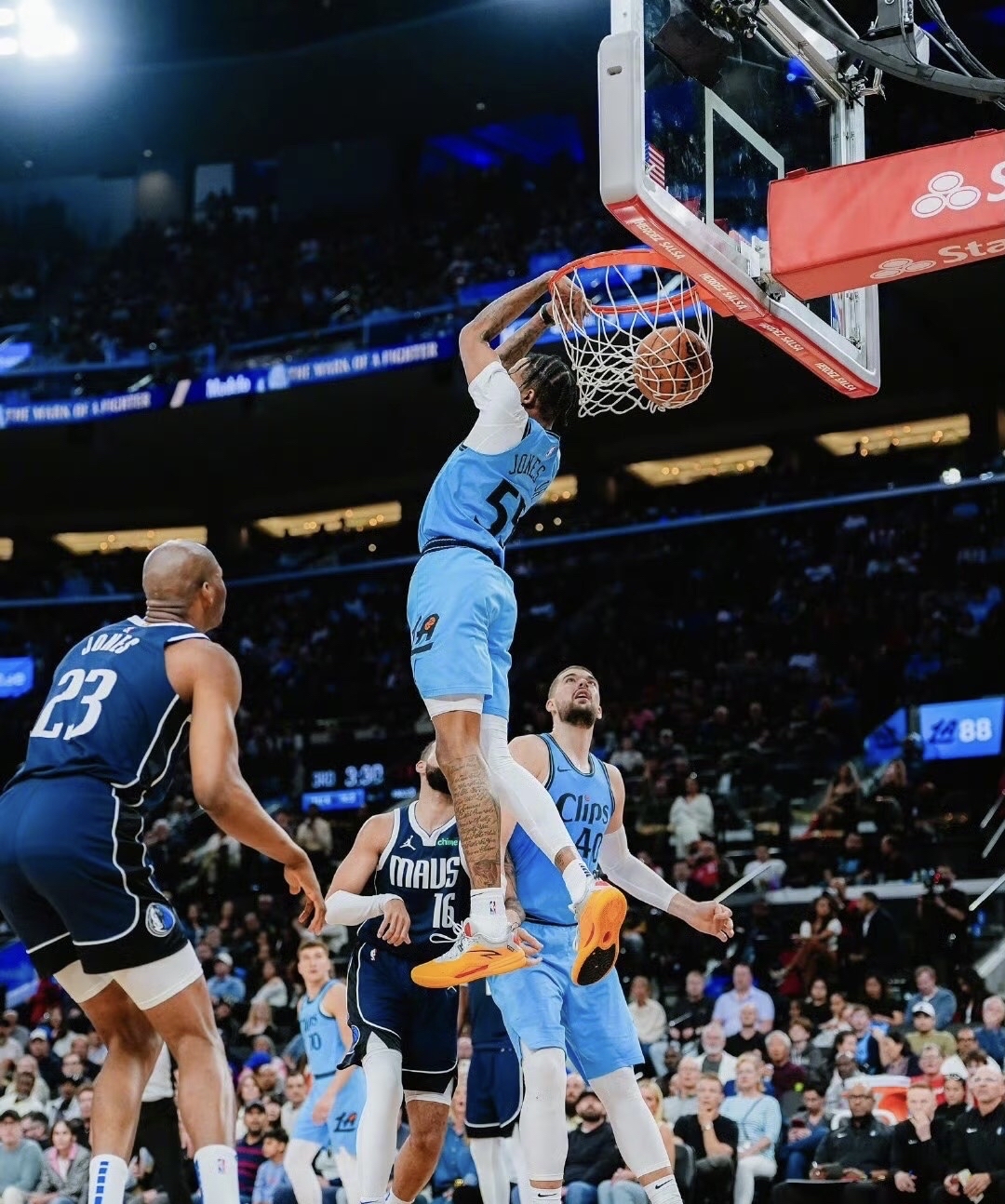 PG电子游戏-包含菲律宾男篮血洗魔术，伦纳德制霸全场的词条