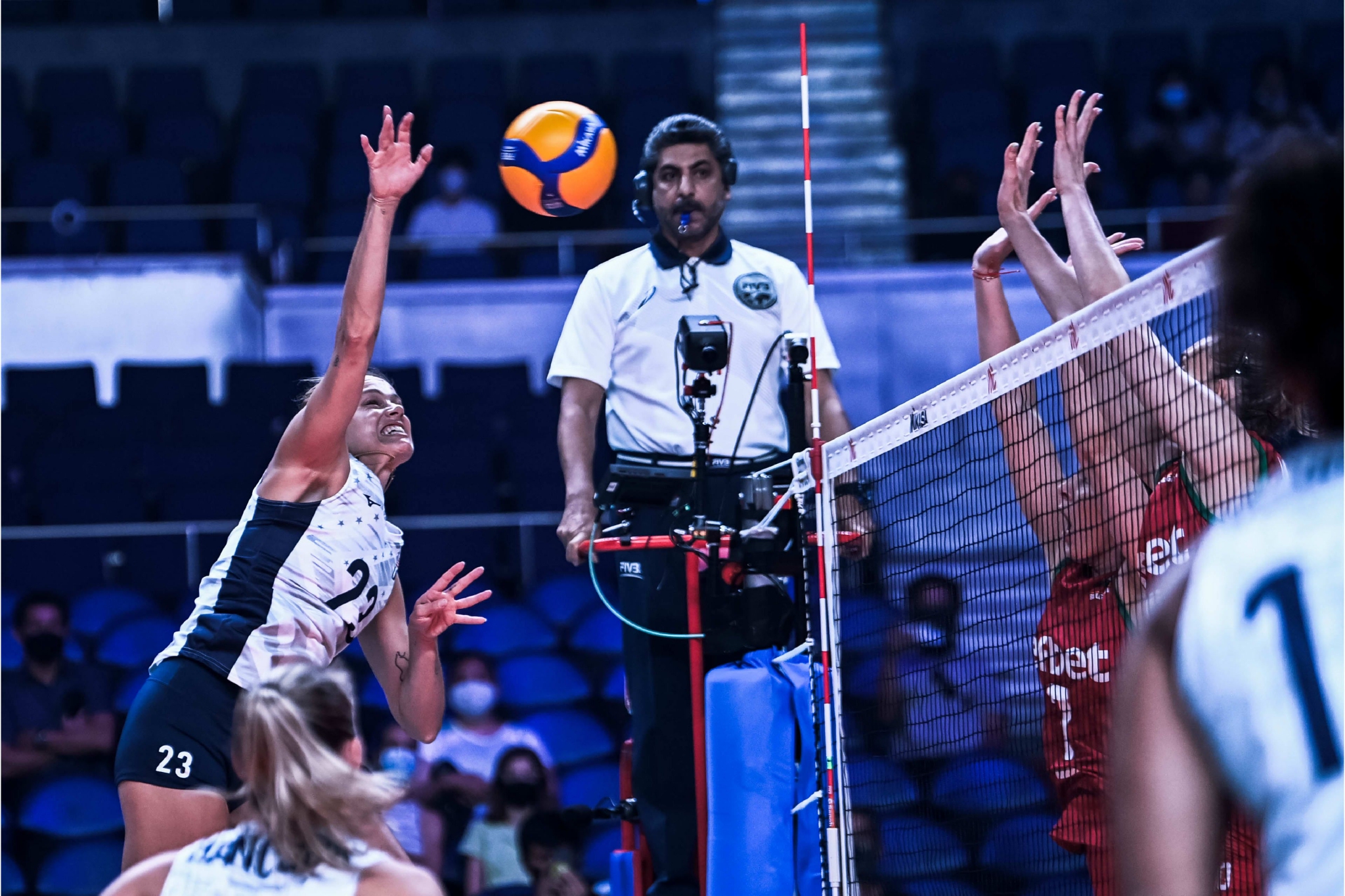 比利时乒乓球队横扫瑞典乒乓球队，水谷隼完成帽子戏法的简单介绍