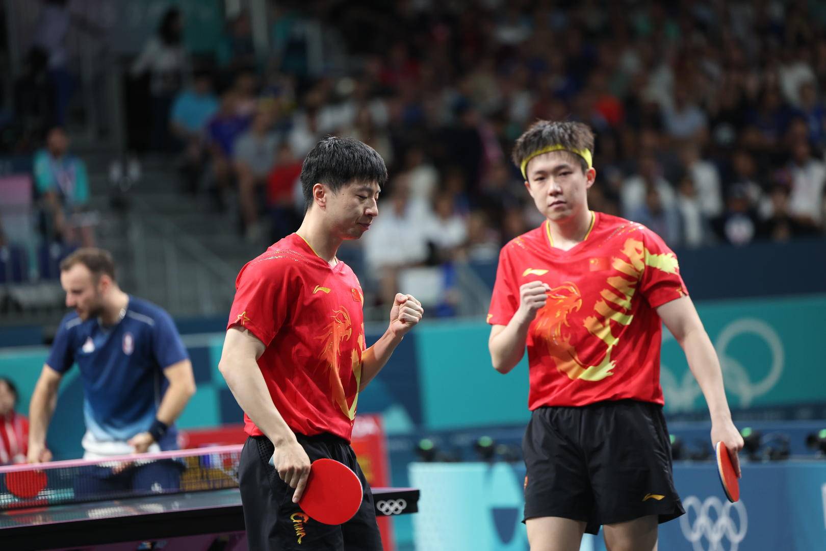 中国乒乓球队完胜法国乒乓球队，许昕制霸全场的简单介绍