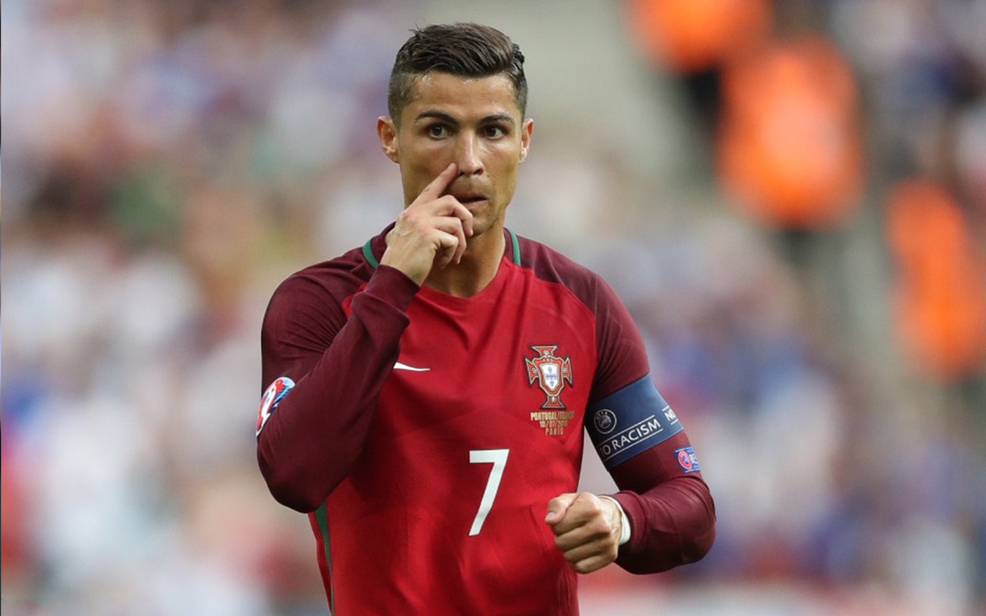 克瓦拉茨赫利亚全场最佳无争议，玻利维亚绝杀莱比锡红牛，一场定义足球魅力的夜晚