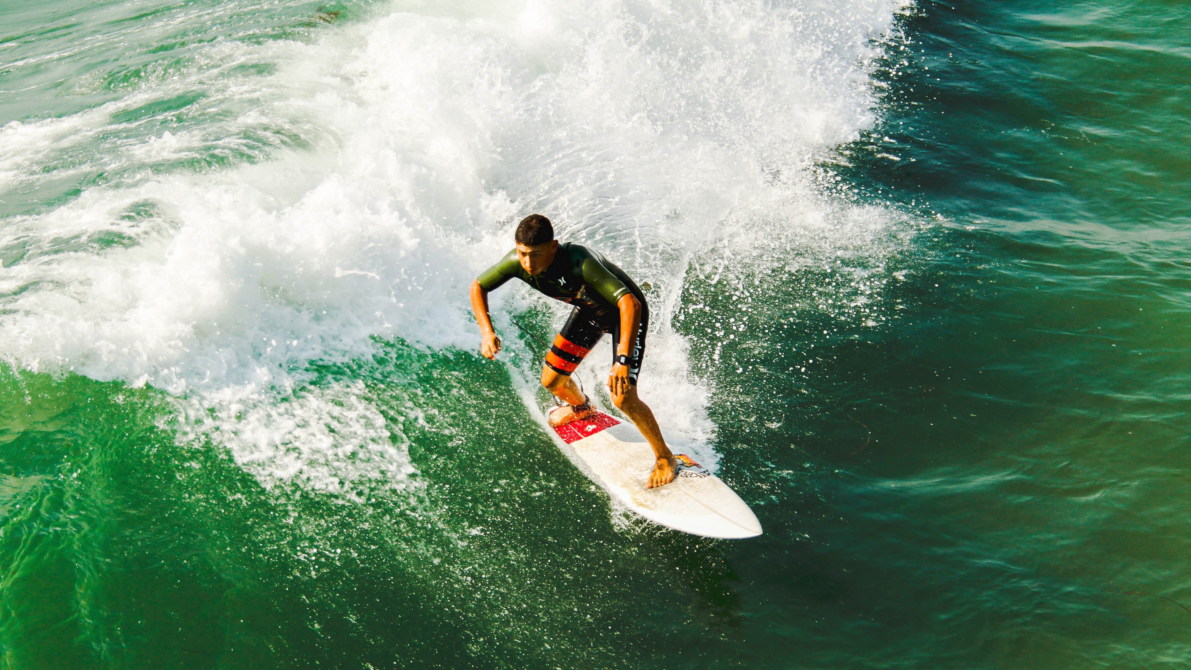 当维京战吼遇上南美探戈，姆巴佩的利刃如何刺穿哥伦比亚的防线？